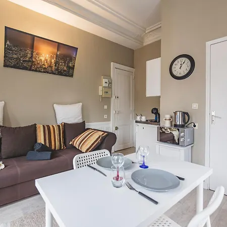 Taittinger 511 Apartment Reims Exterior photo