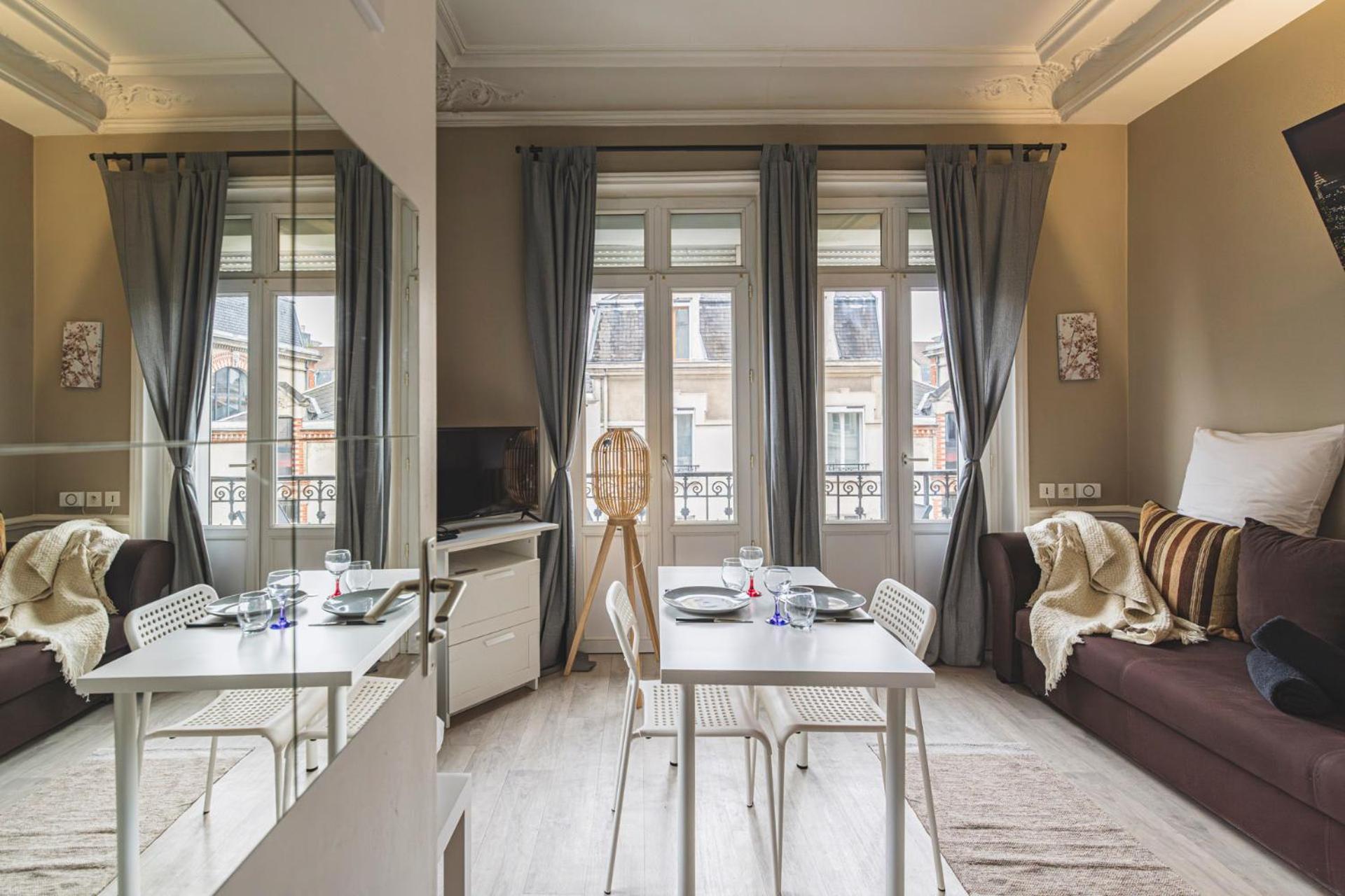 Apartment Taittinger 511